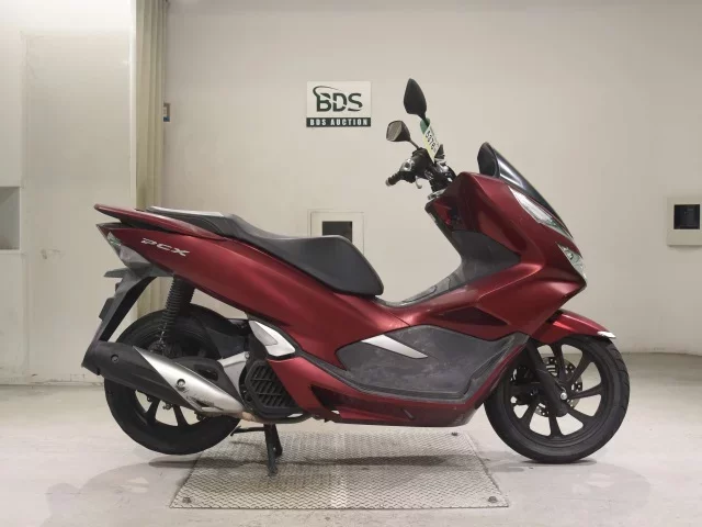 Honda PCX125-3