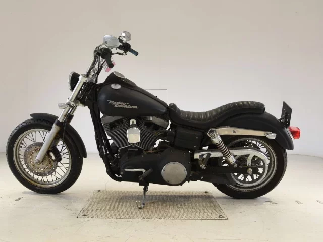 Harley-Davidson HARLEY FXDB1580