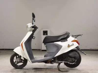Suzuki LET S5
