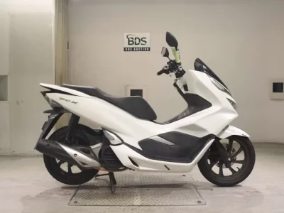 Honda PCX125-3
