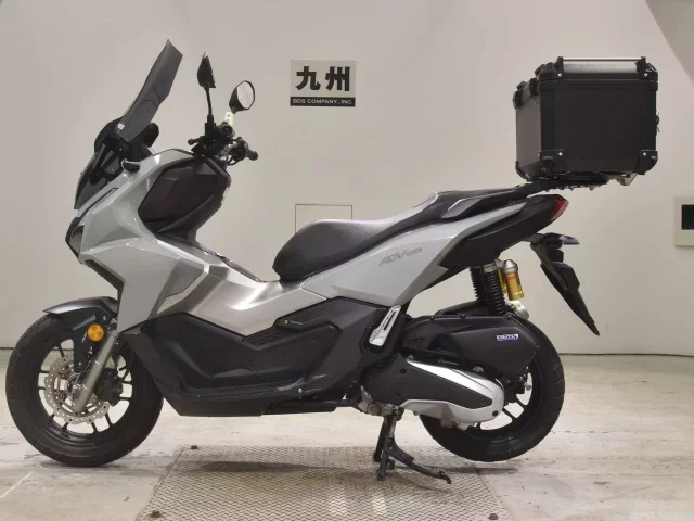 Honda ADV160