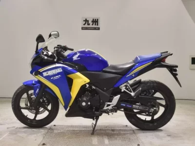 Honda CBR250R ABS