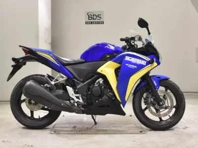 Honda CBR250R ABS