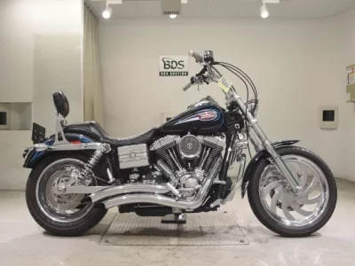 Harley-Davidson HARLEY FXDL1580