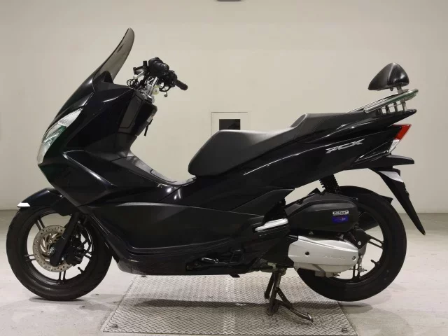 Honda PCX125-2