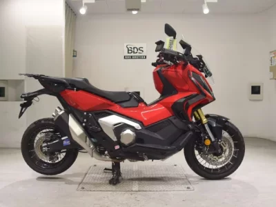 Honda X-ADV750-2