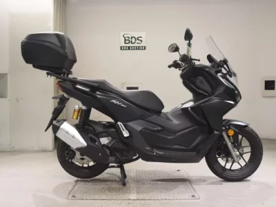 Honda ADV160