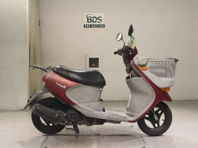 Suzuki LET S4