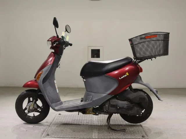 Suzuki LET S4