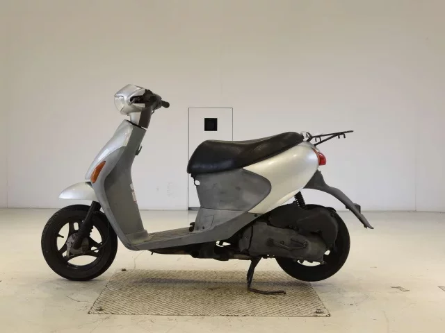 Suzuki LET S4