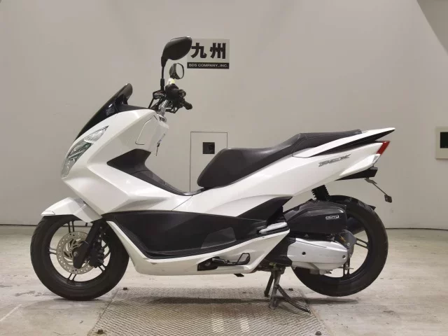 Honda PCX125-2