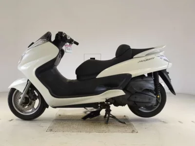 Yamaha MAJESTY 250-3