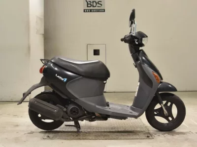 Suzuki LET S4