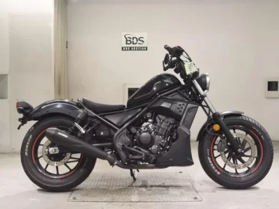 Honda REBEL