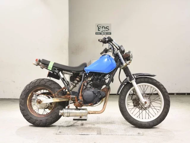 Yamaha TW225
