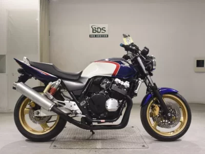 Honda CB400SFV-3