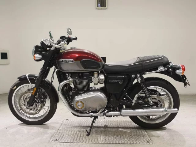 Triumph TRIUMPH BONNEVILLE T120