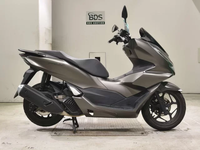 Honda PCX125-4
