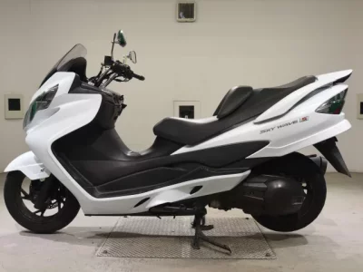 Suzuki SKYWAVE 250S-3