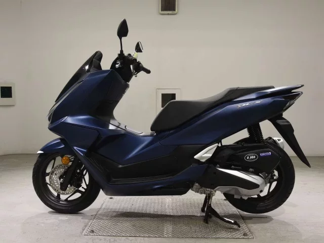 Honda PCX125-4
