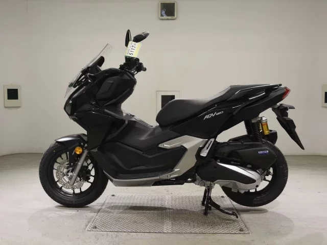 Honda ADV160