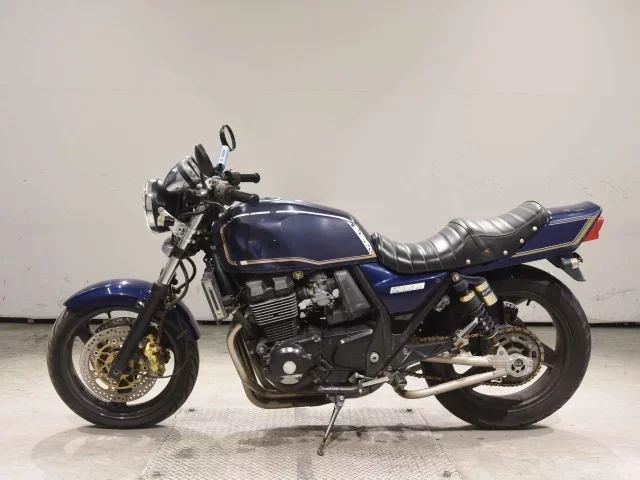 Kawasaki ZRX400