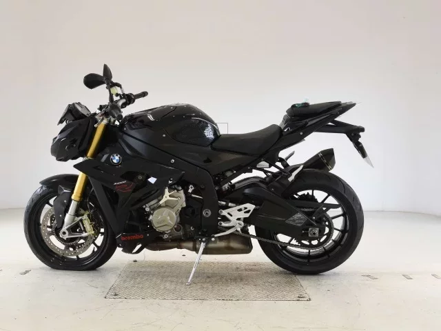 BMW BMW S1000R