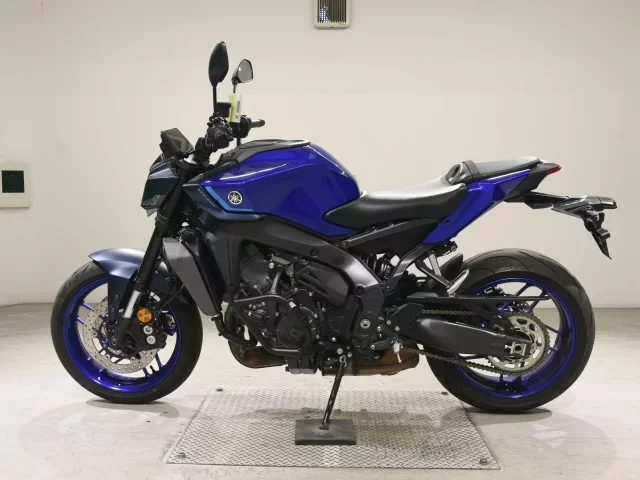 Yamaha MT-09-2AMT