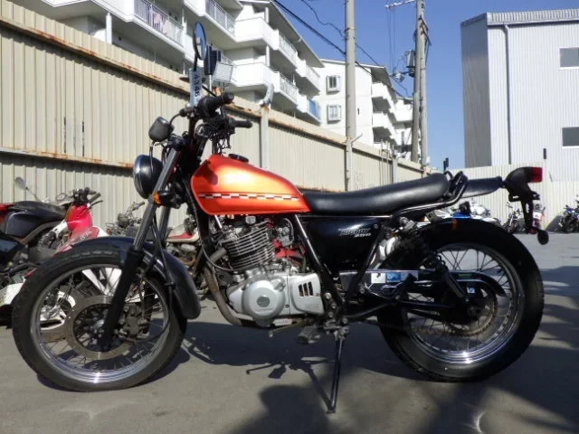 Suzuki GLASS TRACKER BIG BOY