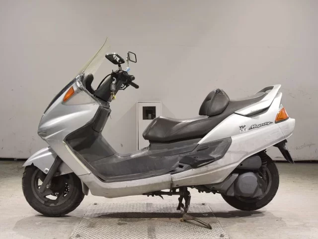 Yamaha MAJESTY 250 SHO LOUIS NOT EQUIPPED