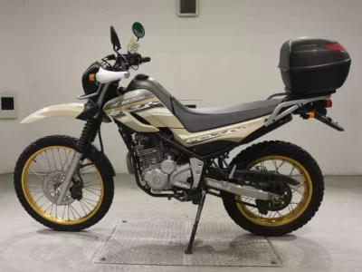 Yamaha SEROW 250-2