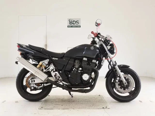 Yamaha XJR400R-3