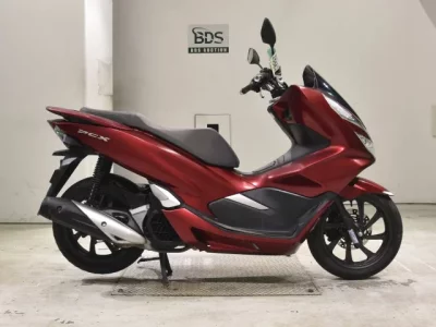 Honda PCX125-3