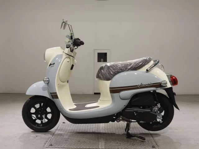 Yamaha VINO-4