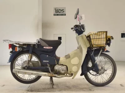 Honda C50