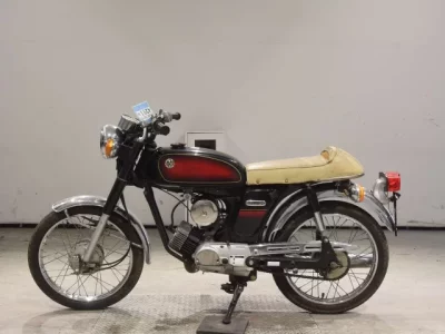 Yamaha YB-1