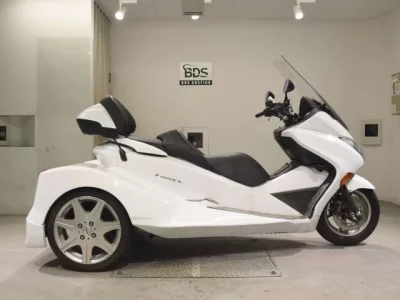Honda FORZA X-3 TRIKE