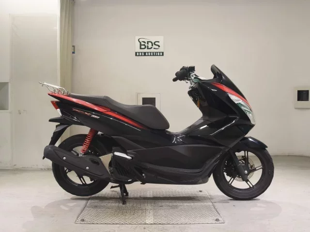 Honda PCX150-2