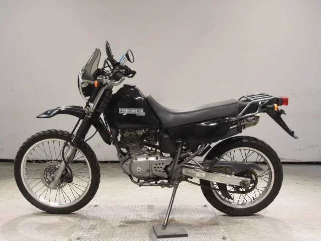 Suzuki DJEBEL200