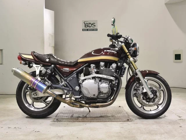 Kawasaki ZEPHYR1100 лот № 2603 оценка 4  с аукциона в Японии