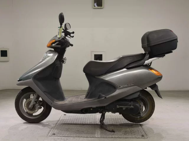 Honda SPACY100