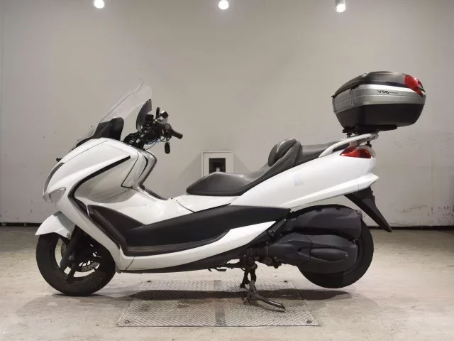 Yamaha MAJESTY 250-4
