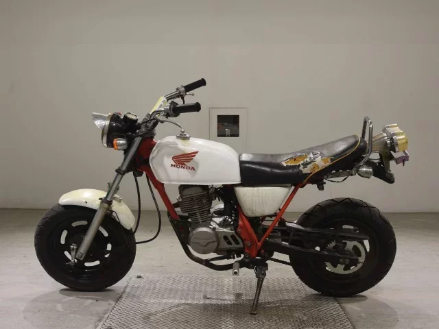Honda APE50