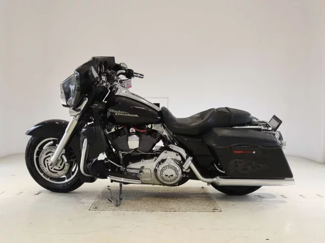 Harley-Davidson HARLEY FLHX1580