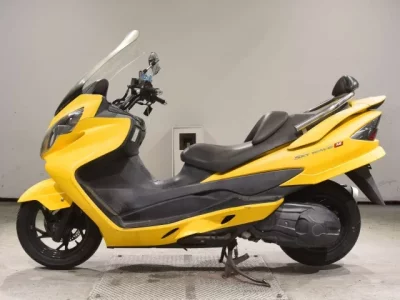 Suzuki SKYWAVE 250M