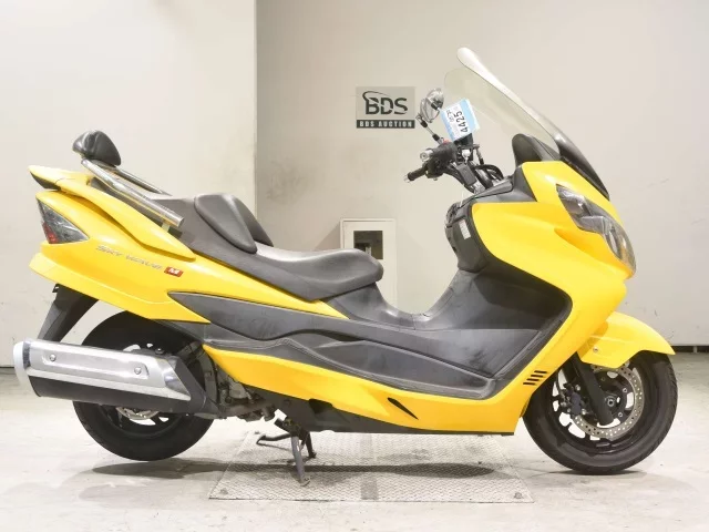 Suzuki SKYWAVE 250M