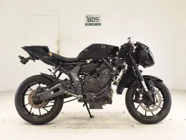 Yamaha YZF-R7-2
