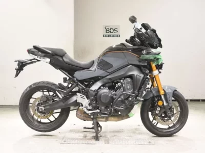 Yamaha TRACER 900