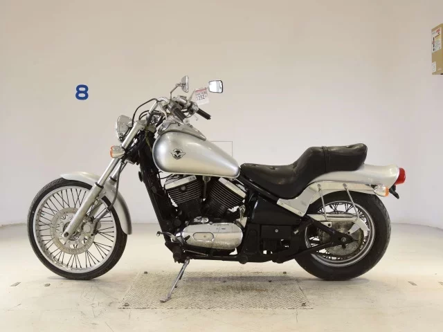 Kawasaki VULCAN400