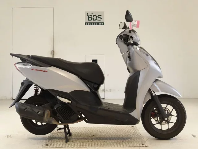 Honda LEAD125-2
